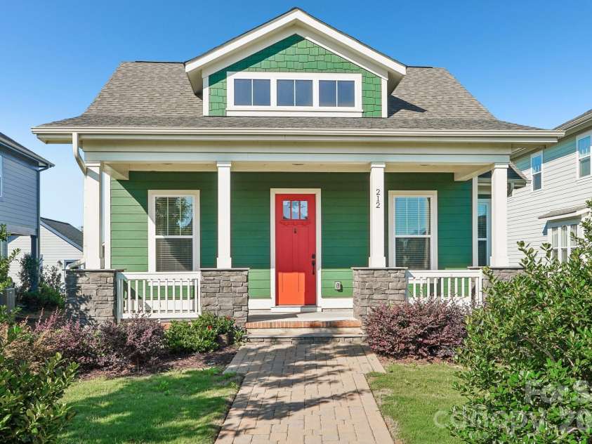 212 Aquinas Way, Rock Hill, SC 29730.  MLS# CAR4393494, YatesRealty ID 31765. 