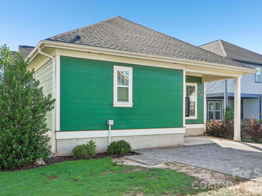 212 Aquinas Way, Rock Hill, SC 29730.  MLS# CAR4393494, YatesRealty ID 31765. 