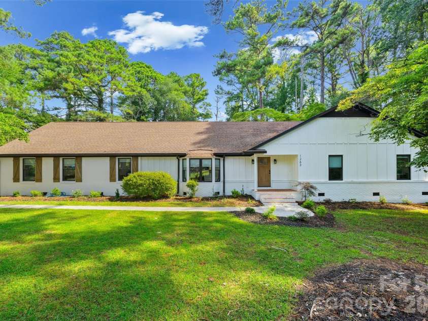 1263 Wendy Road, Rock Hill, SC 29732.  MLS# CAR4384169, YatesRealty ID 31766. 