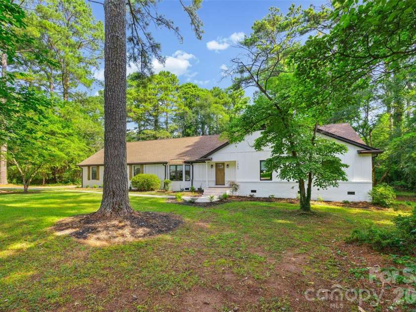 1263 Wendy Road, Rock Hill, SC 29732.  MLS# CAR4384169, YatesRealty ID 31766. 