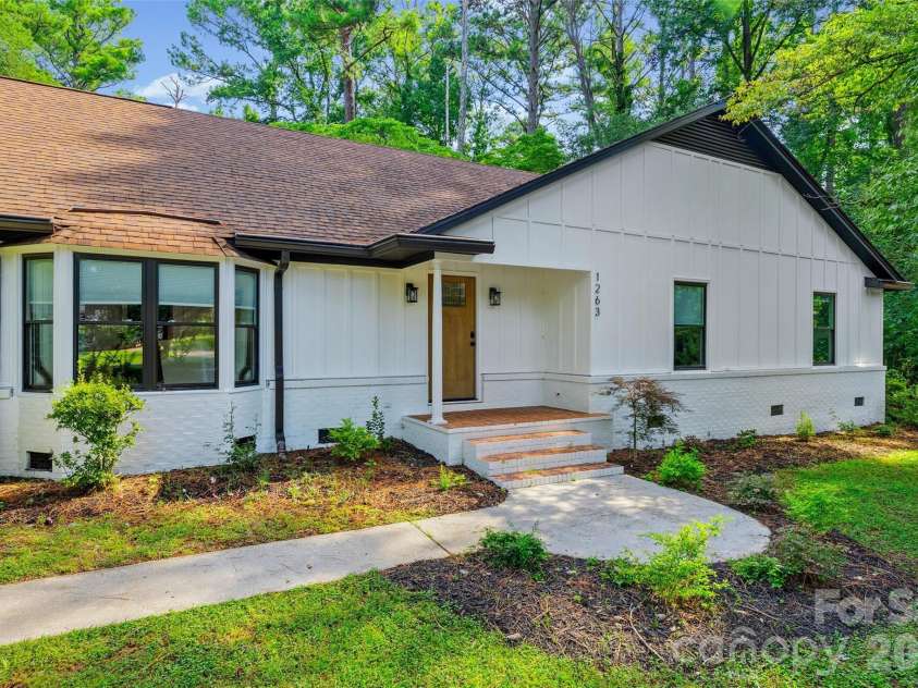 1263 Wendy Road, Rock Hill, SC 29732.  MLS# CAR4384169, YatesRealty ID 31766. 