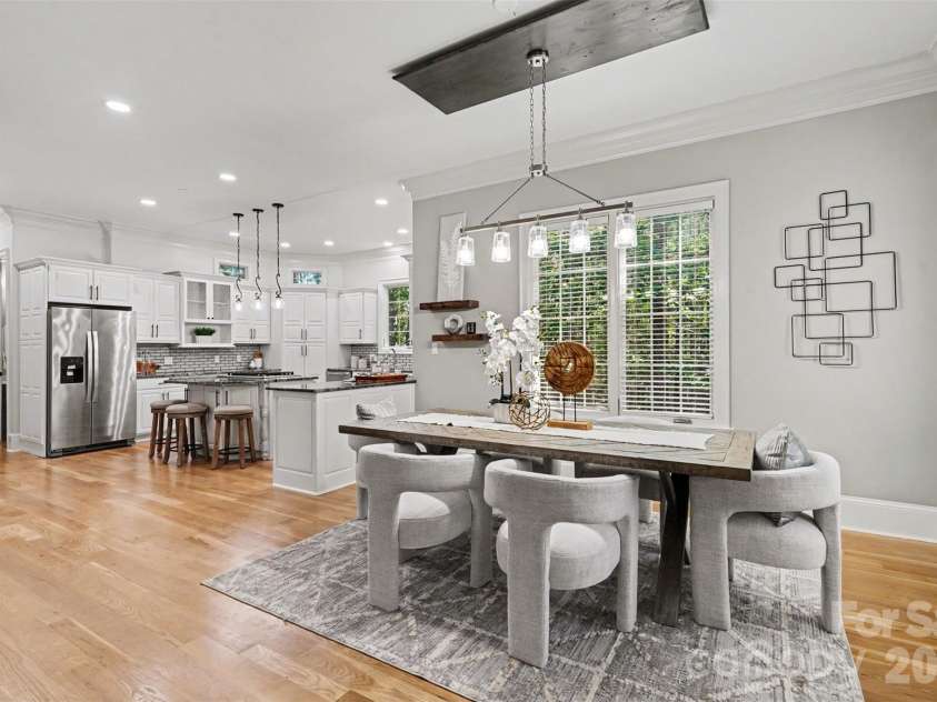 5129 Watermead Lane, Belmont, NC 28012.  MLS# CAR4384748, YatesRealty ID 31767. Bright Breakfast Area