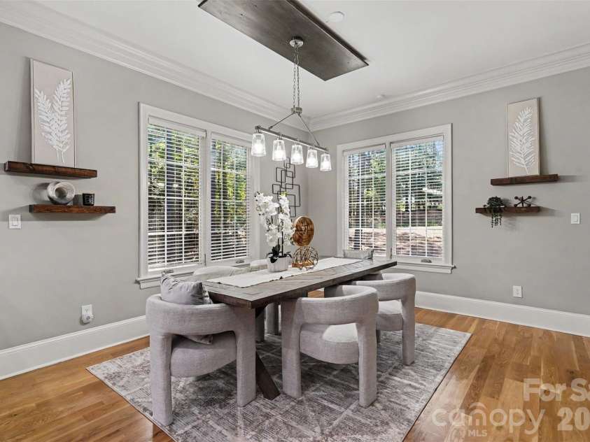 5129 Watermead Lane, Belmont, NC 28012.  MLS# CAR4384748, YatesRealty ID 31767. Bright Breakfast Area