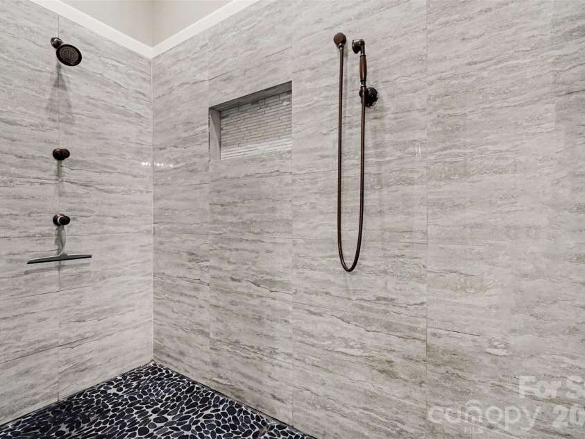 5129 Watermead Lane, Belmont, NC 28012.  MLS# CAR4384748, YatesRealty ID 31767. Master Shower Glass / Tile