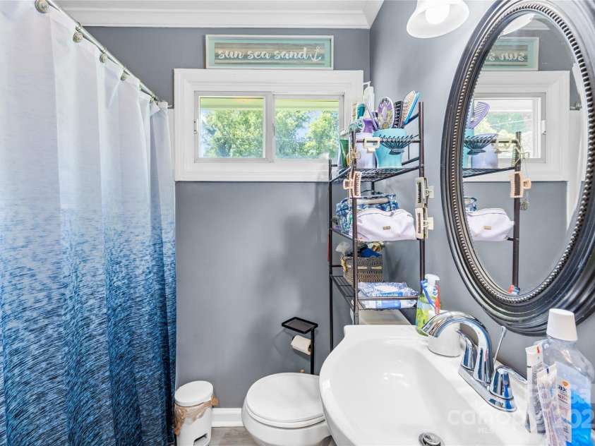 411 Belvedere Circle, Kings Mountain, NC 28086.  MLS# CAR4269942, YatesRealty ID 31768. 