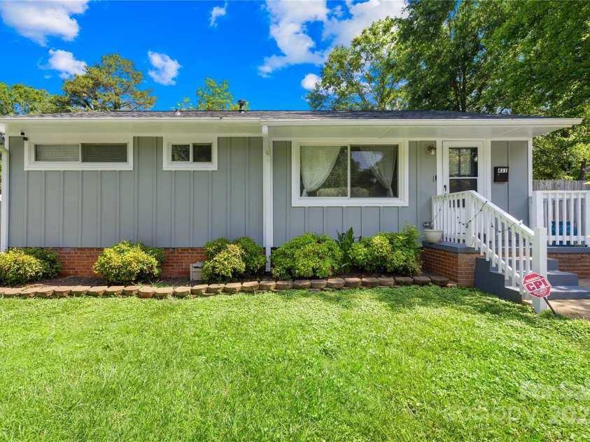 411 Belvedere Circle, Kings Mountain, NC 28086.  MLS# CAR4269942, YatesRealty ID 31768. 