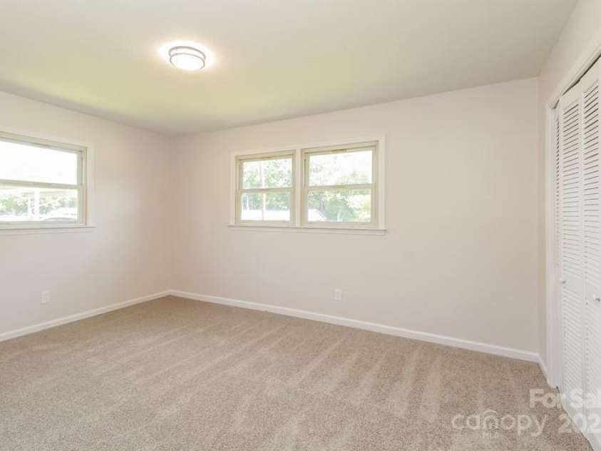 2366 Old Field Road, Gastonia, NC 28056.  MLS# CAR4284046, YatesRealty ID 31769. 