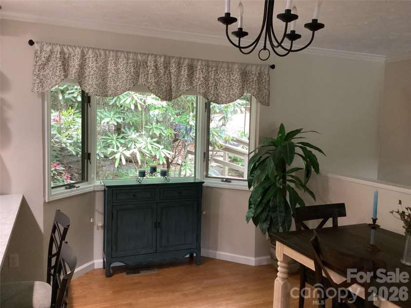 31 Rhododendron Road, Black Mountain, NC 28711.  MLS# CAR4354874, YatesRealty ID 3177. 