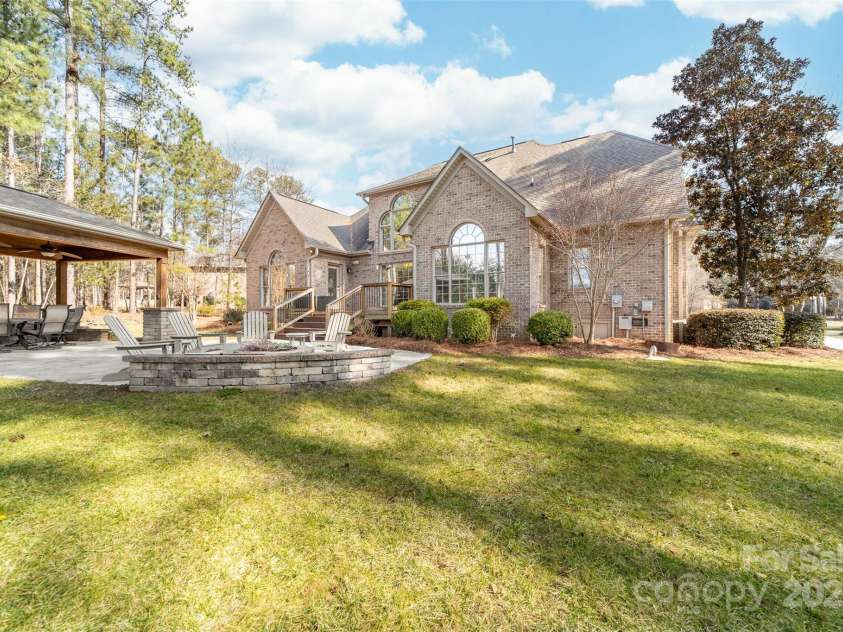 7674 Bermuda Hills Lane, Denver, NC 28037.  MLS# CAR4222010, YatesRealty ID 3177. 