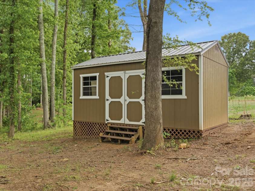 189 Wesley Amaker Road, York, SC 29745.  MLS# CAR4367872, YatesRealty ID 31770. 