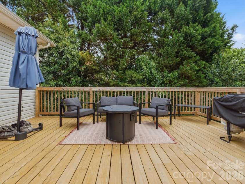 189 Wesley Amaker Road, York, SC 29745.  MLS# CAR4367872, YatesRealty ID 31770. 