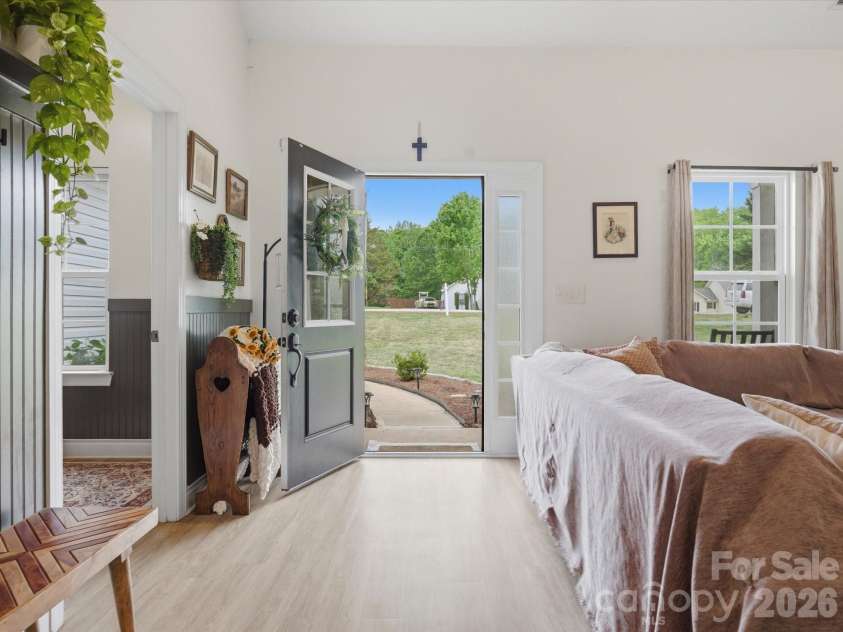 189 Wesley Amaker Road, York, SC 29745.  MLS# CAR4367872, YatesRealty ID 31770. 