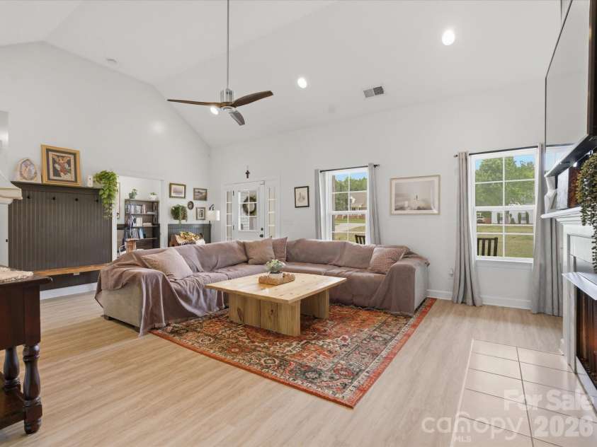 189 Wesley Amaker Road, York, SC 29745.  MLS# CAR4367872, YatesRealty ID 31770. 