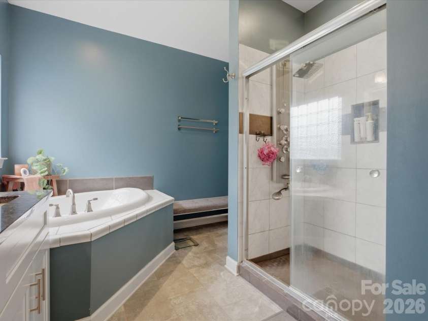 189 Wesley Amaker Road, York, SC 29745.  MLS# CAR4367872, YatesRealty ID 31770. Primary bathroom
