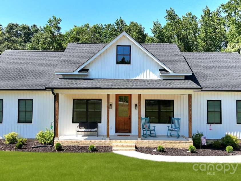1964 Conservancy Road, Kershaw, SC 29067.  MLS# CAR4287947, YatesRealty ID 31772. 