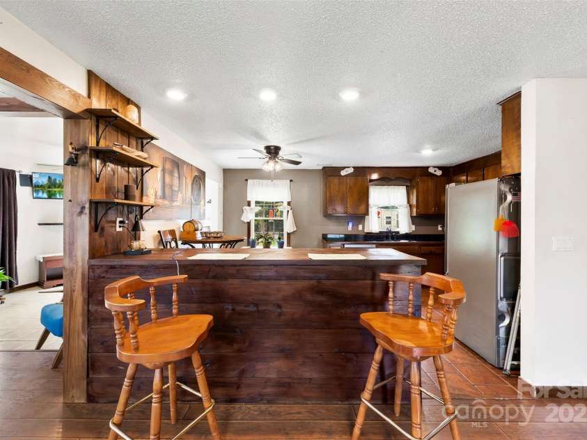 111 Hicks Road, Grover, NC 28073.  MLS# CAR4290582, YatesRealty ID 31774. 