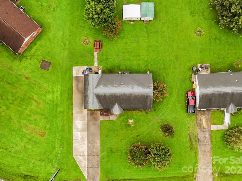 111 Hicks Road, Grover, NC 28073.  MLS# CAR4290582, YatesRealty ID 31774. 