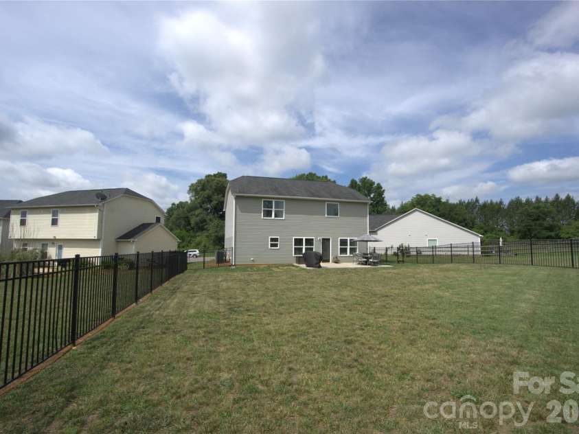 304 Boysenberry Drive, China Grove, NC 28023.  MLS# CAR4391338, YatesRealty ID 31774. 