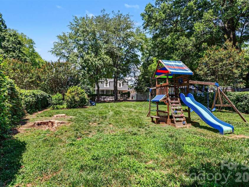 3841 Stokes Avenue, Charlotte, NC 28210.  MLS# CAR4393594, YatesRealty ID 31775. 