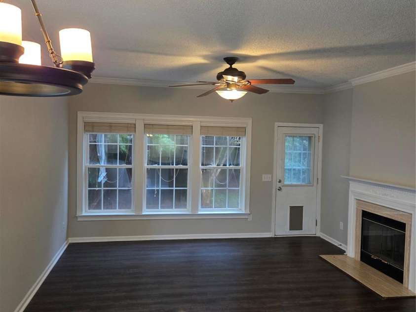 4155 Guilford Court, Concord, NC 28027.  MLS# CAR4244954, YatesRealty ID 31776. Family Room
