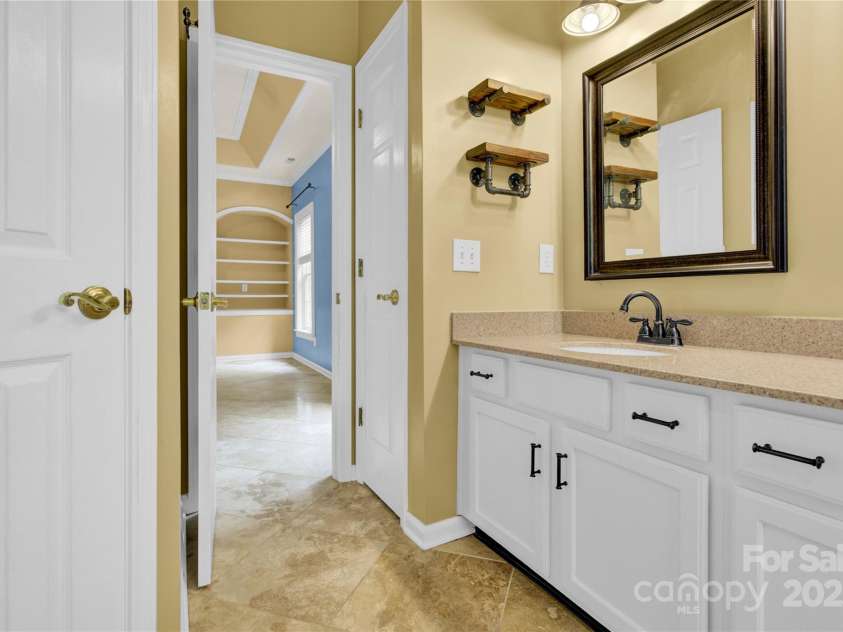 4155 Guilford Court, Concord, NC 28027.  MLS# CAR4244954, YatesRealty ID 31776. Primary Bath