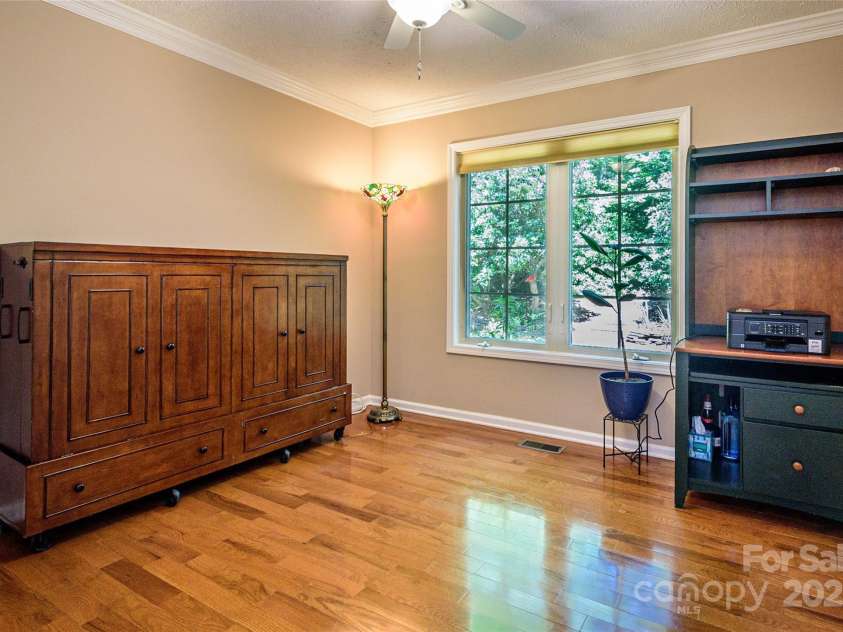 35 Tall Pines Road, Hendersonville, NC 28739.  MLS# CAR4286484, YatesRealty ID 31778. Bedroom #3