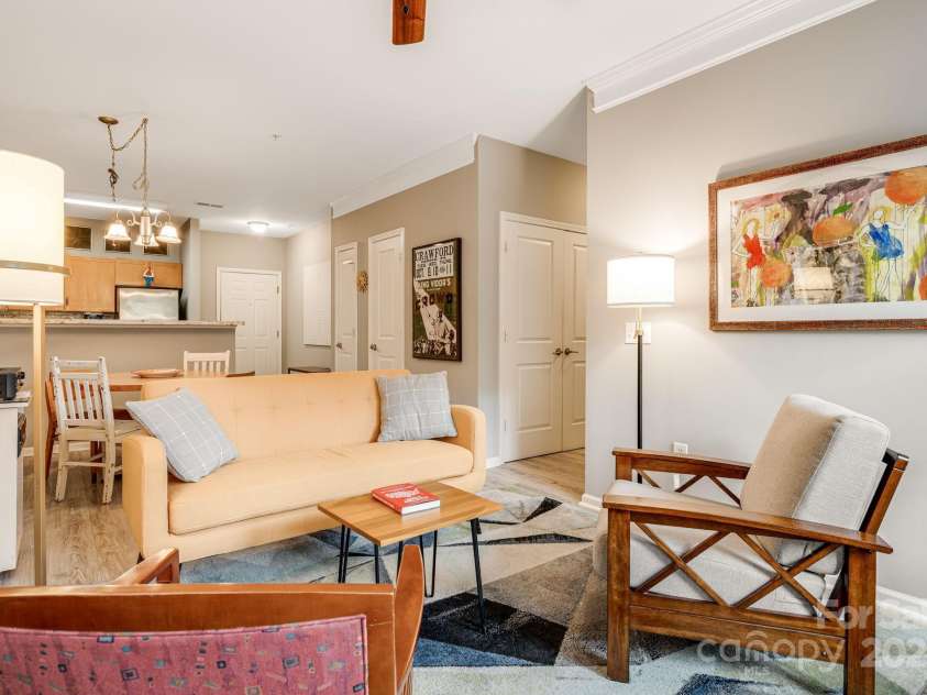 727 Appeldoorn Circle, Asheville, NC 28803.  MLS# CAR4290722, YatesRealty ID 31779. 