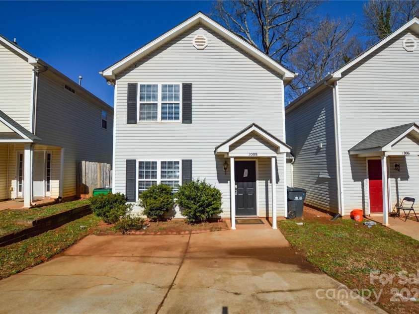 1008 Beaugard Drive, Charlotte, NC 28208.  MLS# CAR4231714, YatesRealty ID 3178. 