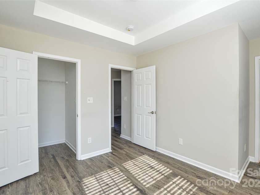 1008 Beaugard Drive, Charlotte, NC 28208.  MLS# CAR4231714, YatesRealty ID 3178. 