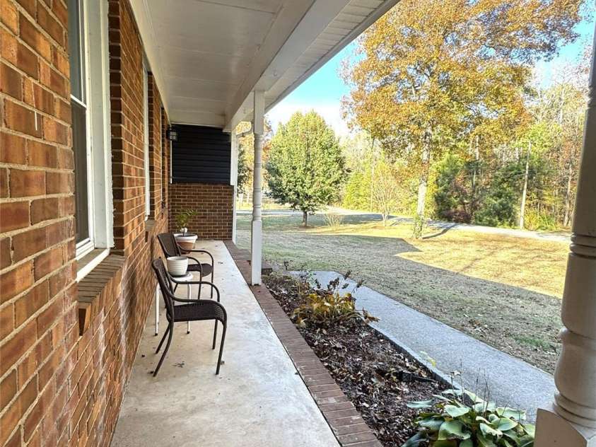 143 Kirkwood Drive, Concord, NC 28025.  MLS# CAR4322334, YatesRealty ID 3178. 