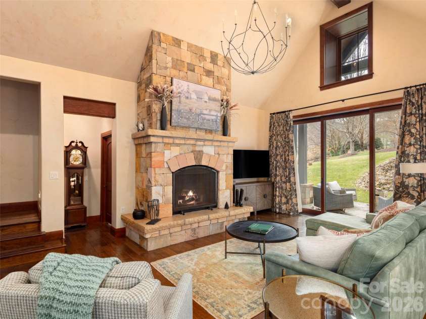 575 Walnut Valley Parkway, Arden, NC 28704.  MLS# CAR4354869, YatesRealty ID 3178. 