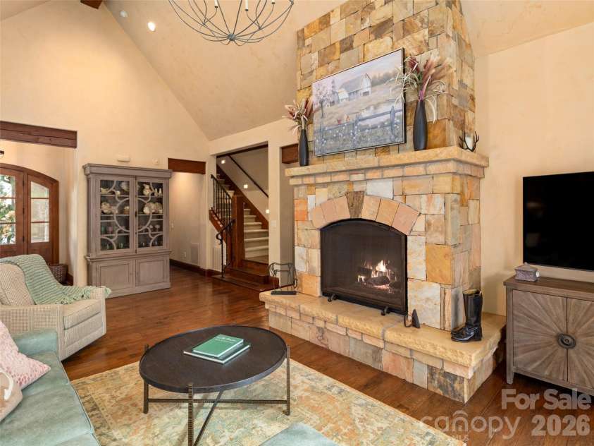575 Walnut Valley Parkway, Arden, NC 28704.  MLS# CAR4354869, YatesRealty ID 3178. 
