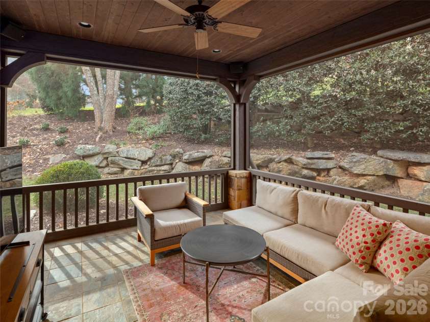 575 Walnut Valley Parkway, Arden, NC 28704.  MLS# CAR4354869, YatesRealty ID 3178. 