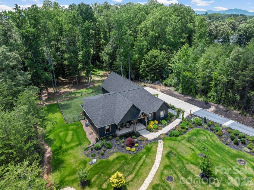 1844 Golf Course Road, Columbus, NC 28722.  MLS# CAR4395730, YatesRealty ID 31780. 