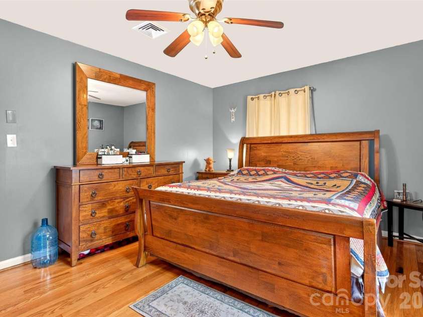 2355 Tatertown Loop, Nebo, NC 28761.  MLS# CAR4395687, YatesRealty ID 31781. 