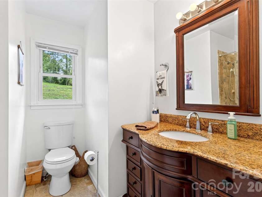 2355 Tatertown Loop, Nebo, NC 28761.  MLS# CAR4395687, YatesRealty ID 31781. 
