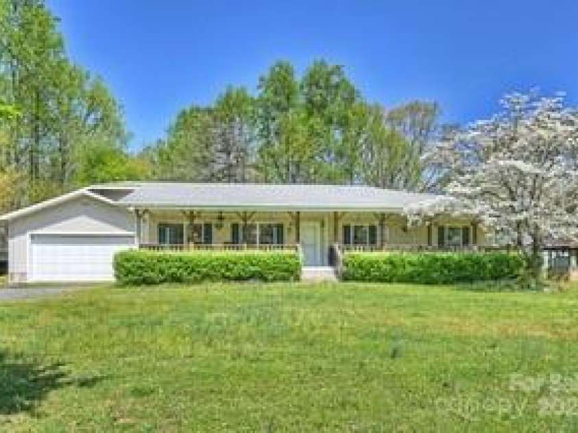 16415 Capps Road, Charlotte, NC 28278.  MLS# CAR4291823, YatesRealty ID 31782. 