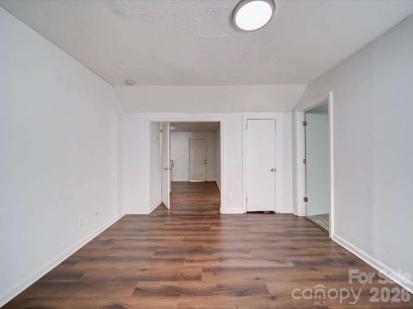 2300 Kennesaw Drive, Charlotte, NC 28216.  MLS# CAR4395642, YatesRealty ID 31785. 