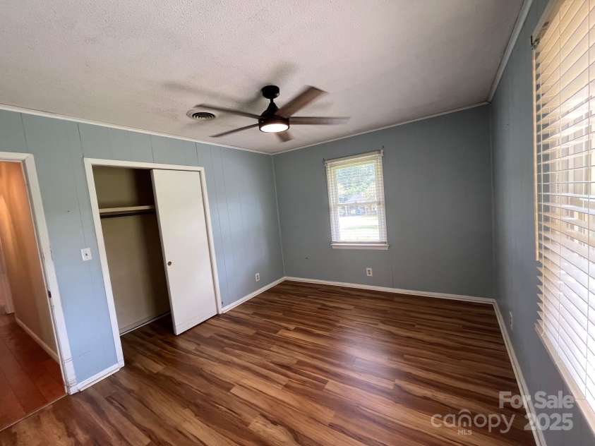 2534 Nix Creek Road, Marion, NC 28752.  MLS# CAR4290762, YatesRealty ID 31785. 