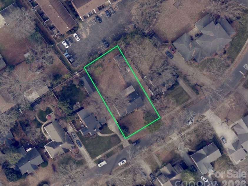 822 Sedgefield Road, Charlotte, NC 28209.  MLS# CAR4395783, YatesRealty ID 31786. Aerial View 0.26 Acres