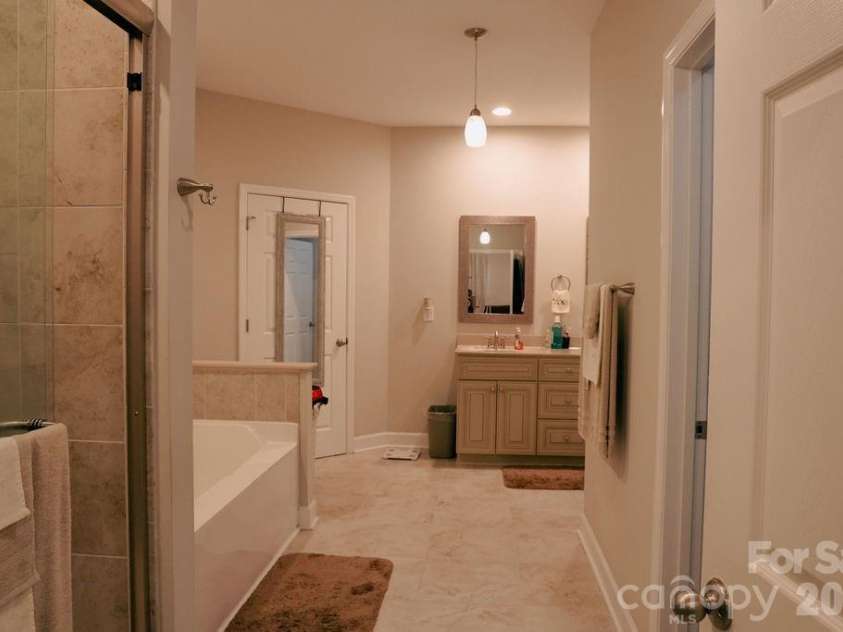 148 Williams Wood Drive, Prosperity, SC 29127.  MLS# CAR4395794, YatesRealty ID 31788. 