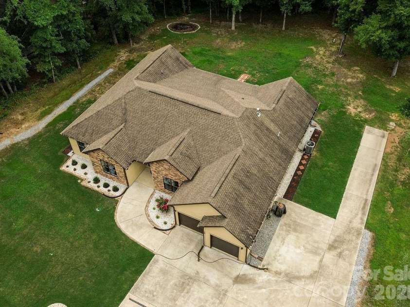 148 Williams Wood Drive, Prosperity, SC 29127.  MLS# CAR4395794, YatesRealty ID 31788. 
