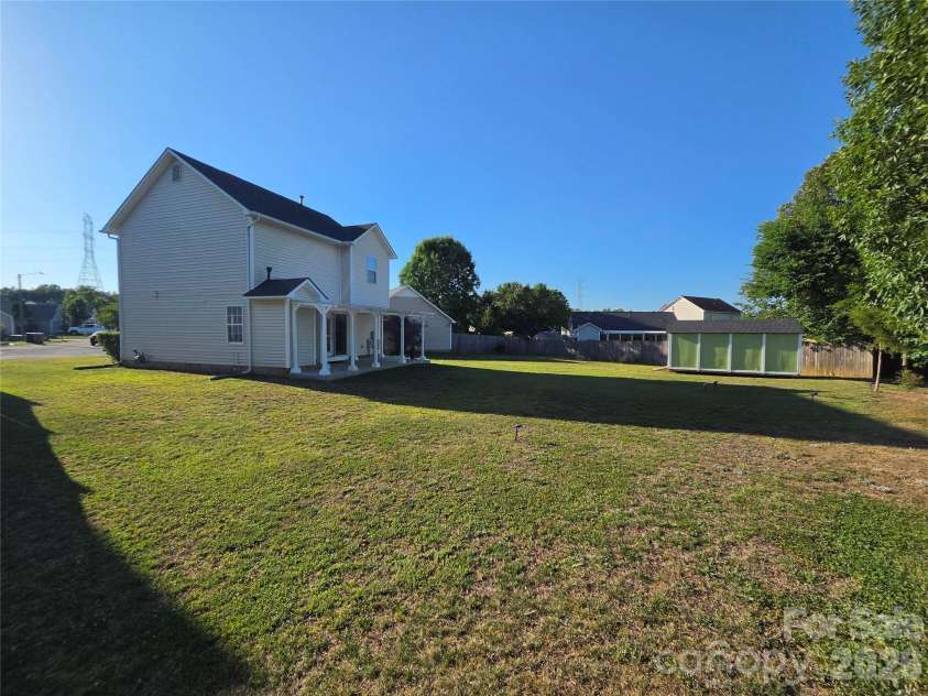 5802 Autumn Trace Lane, Indian Trail, NC 28079.  MLS# CAR4395801, YatesRealty ID 31789. 
