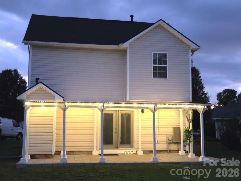 5802 Autumn Trace Lane, Indian Trail, NC 28079.  MLS# CAR4395801, YatesRealty ID 31789. 