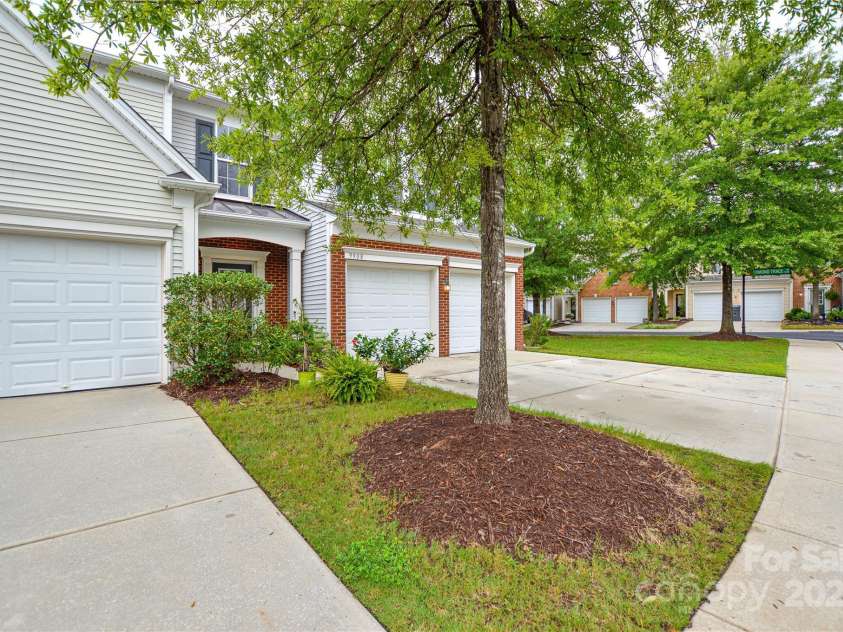 9908 Fallon Trace Avenue, Charlotte, NC 28277.  MLS# CAR4290429, YatesRealty ID 31789. 