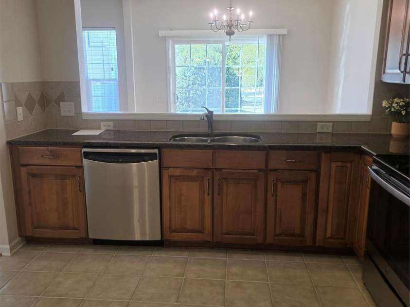 9908 Fallon Trace Avenue, Charlotte, NC 28277.  MLS# CAR4290429, YatesRealty ID 31789. 