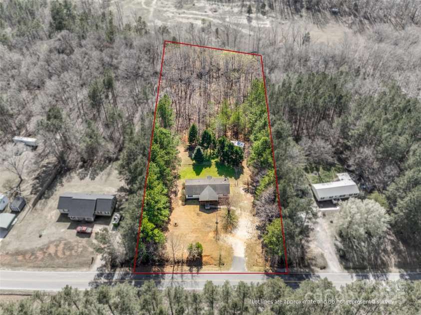 3924 Ernandez Road, Richburg, SC 29729.  MLS# CAR4235571, YatesRealty ID 3179. 