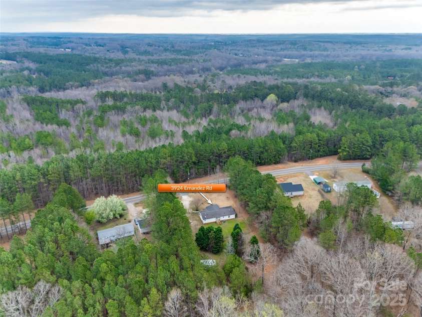 3924 Ernandez Road, Richburg, SC 29729.  MLS# CAR4235571, YatesRealty ID 3179. 