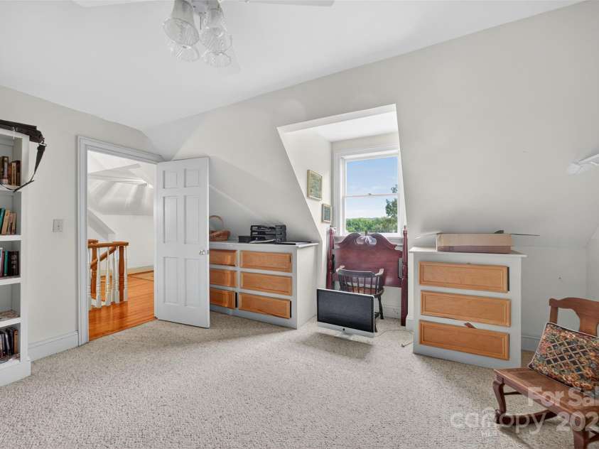 8350 Holler Farm Road, Clemmons, NC 27012.  MLS# CAR4291450, YatesRealty ID 31790. 