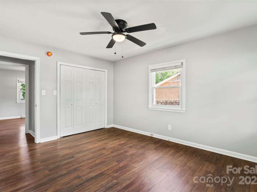 1733 Danbury Street, Gastonia, NC 28052.  MLS# CAR4282426, YatesRealty ID 31791. 